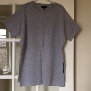 BR large gray short sleeve tunic sweater